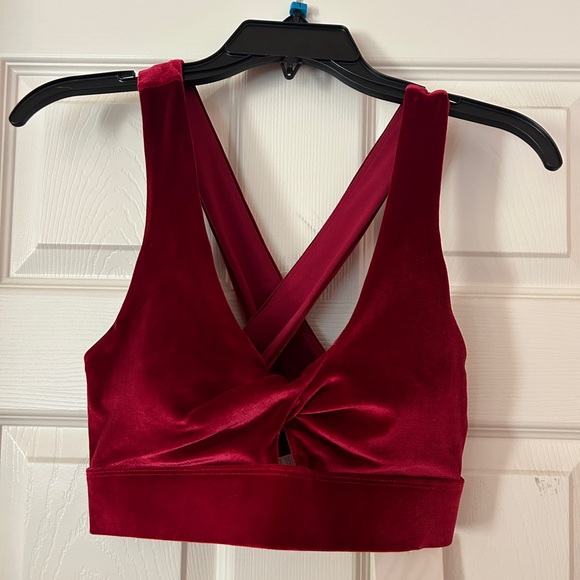 Fabletics Workout Set (Velour) - Picture 7 of 7
